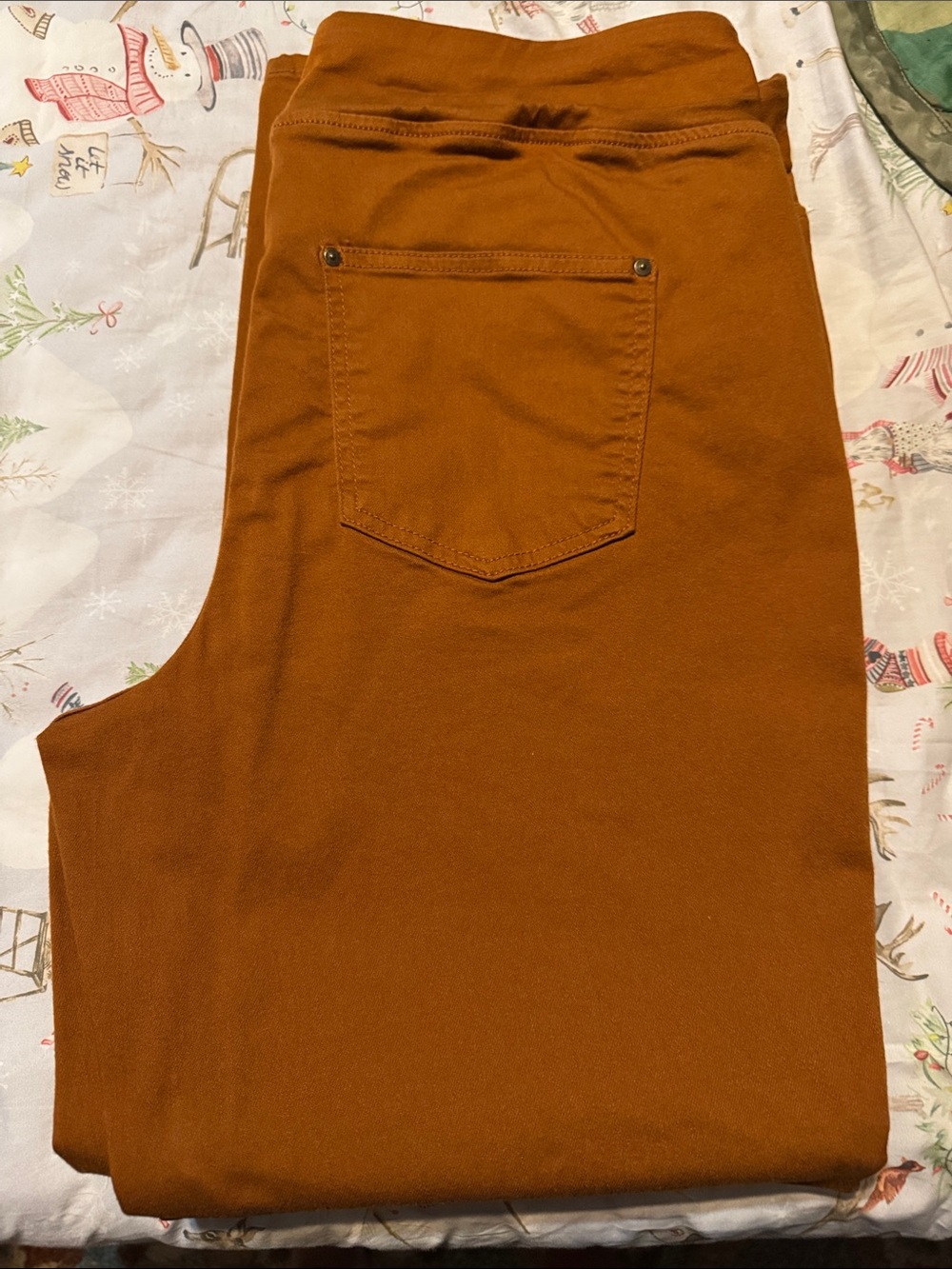 Belle by Kim Gravel Straight Leg Pants in Rust